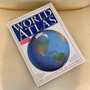 GUC Canadian Geographic World Atlas